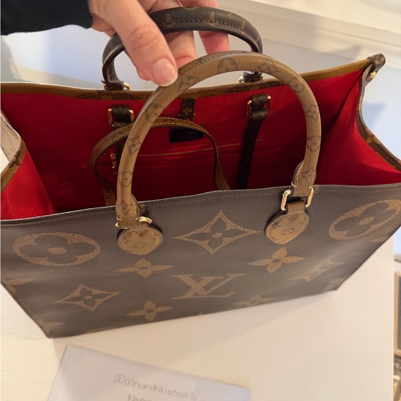 Louis Vuitton Brown and Tan Monogram Handbag - Picture 3 of 7